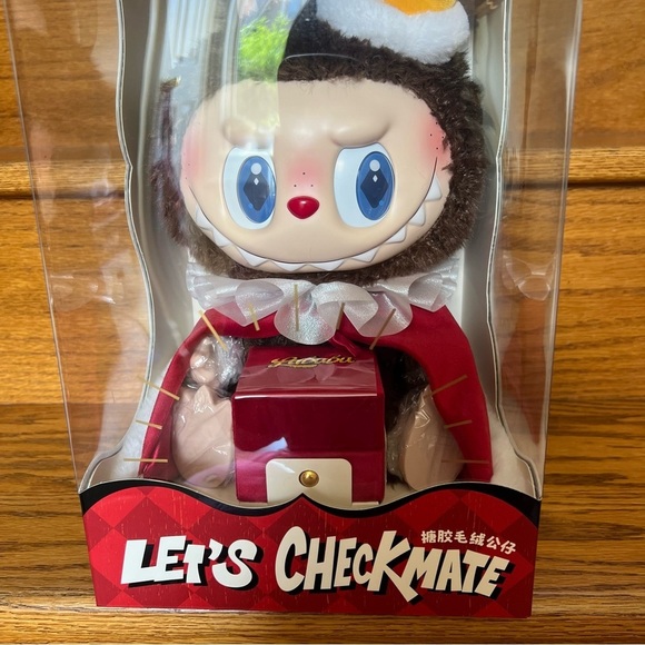 [NEW] POP MART Labubu Let's Checkmate King Vinyl Plush Doll Large - Picture 5 of 12